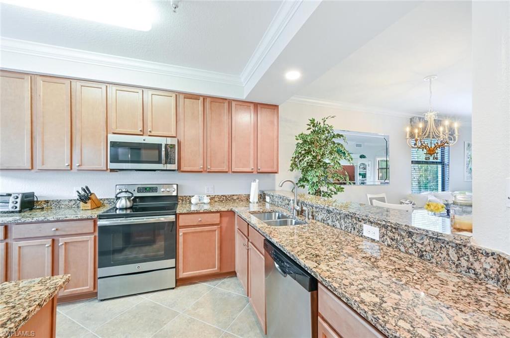 9834 Giaveno Cir 1711 Property Photo 5