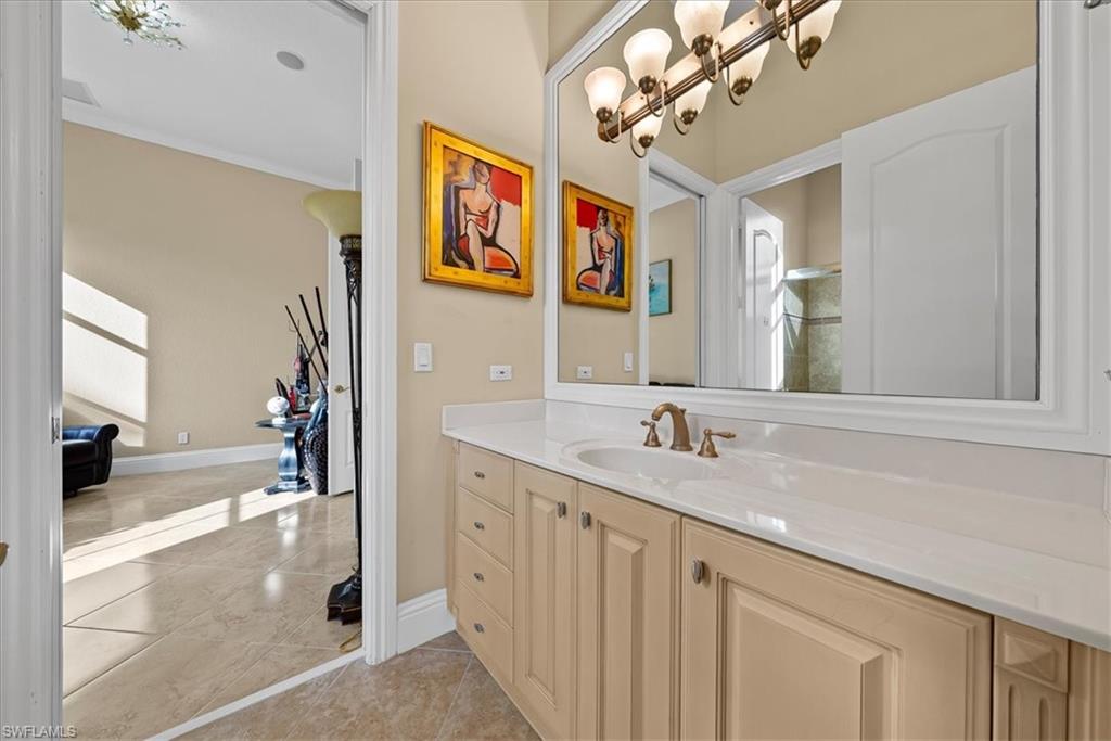 8593 Bellagio Dr Property Photo 22