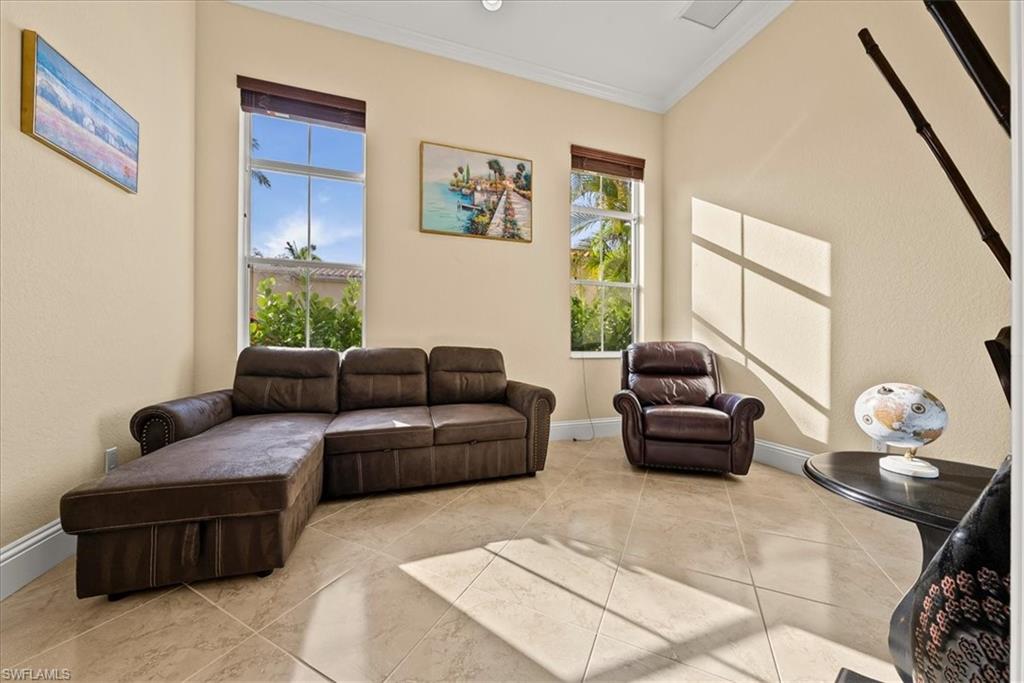 8593 Bellagio Dr Property Photo 24