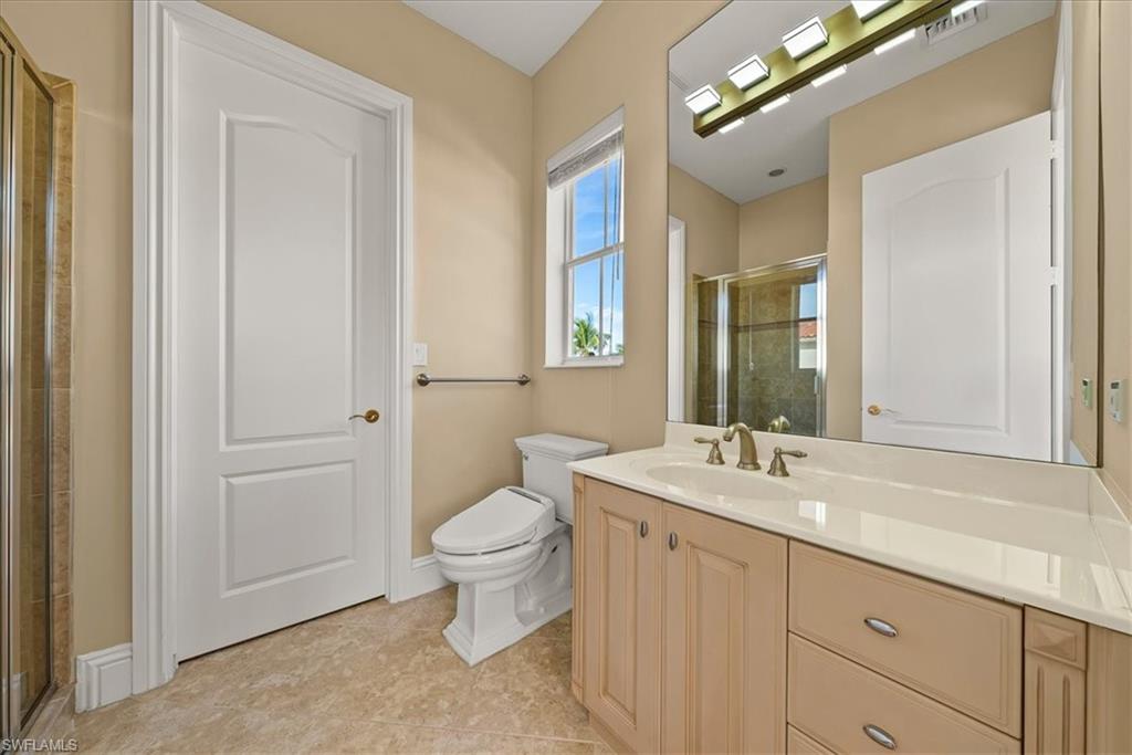 8593 Bellagio Dr Property Photo 26