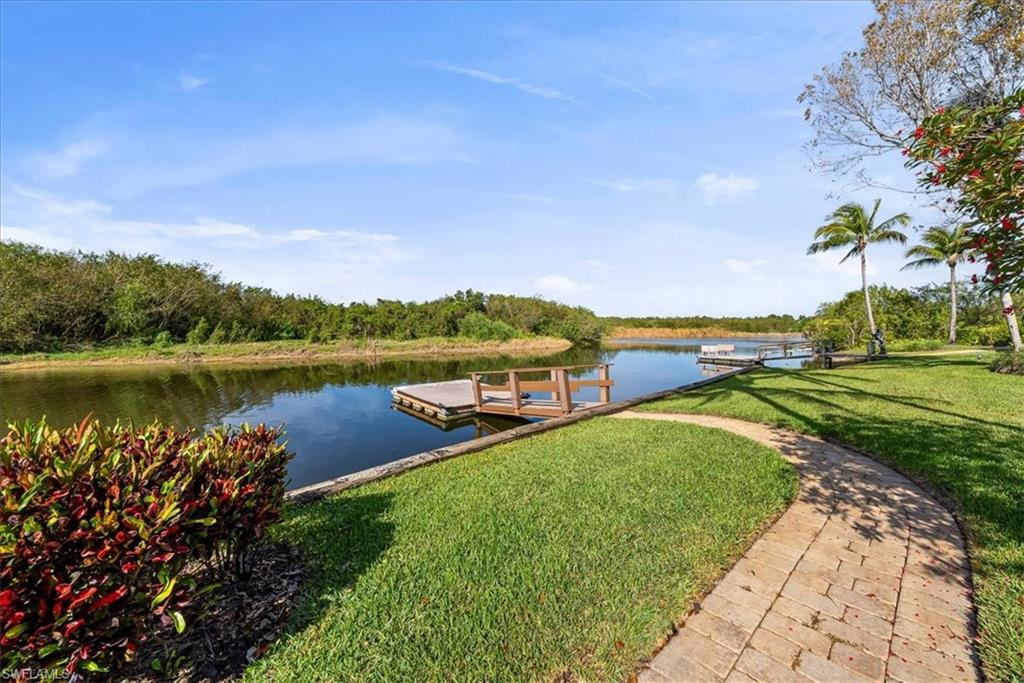 8593 Bellagio Dr Property Photo 41