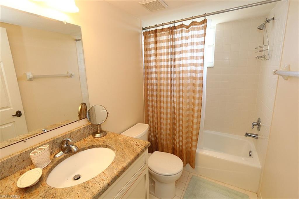 5550 Heron Point Dr 2004 Property Photo 19