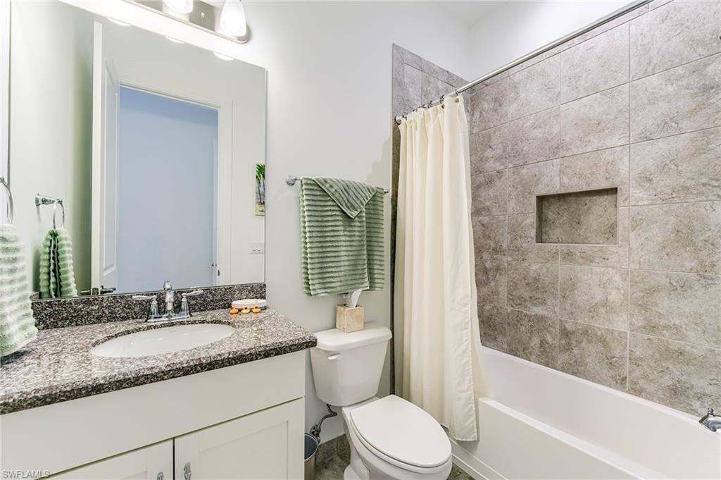 9327 Woodhurst Dr Property Photo 22