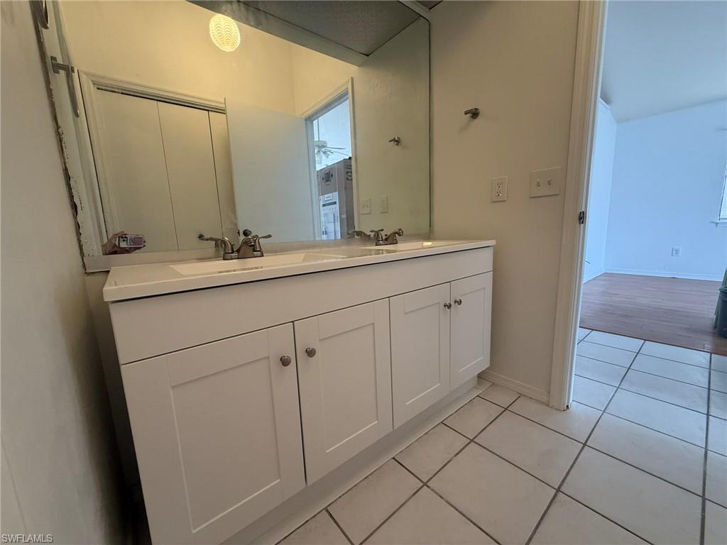 27501 Playa Del Rey Ln 503 Property Photo 8
