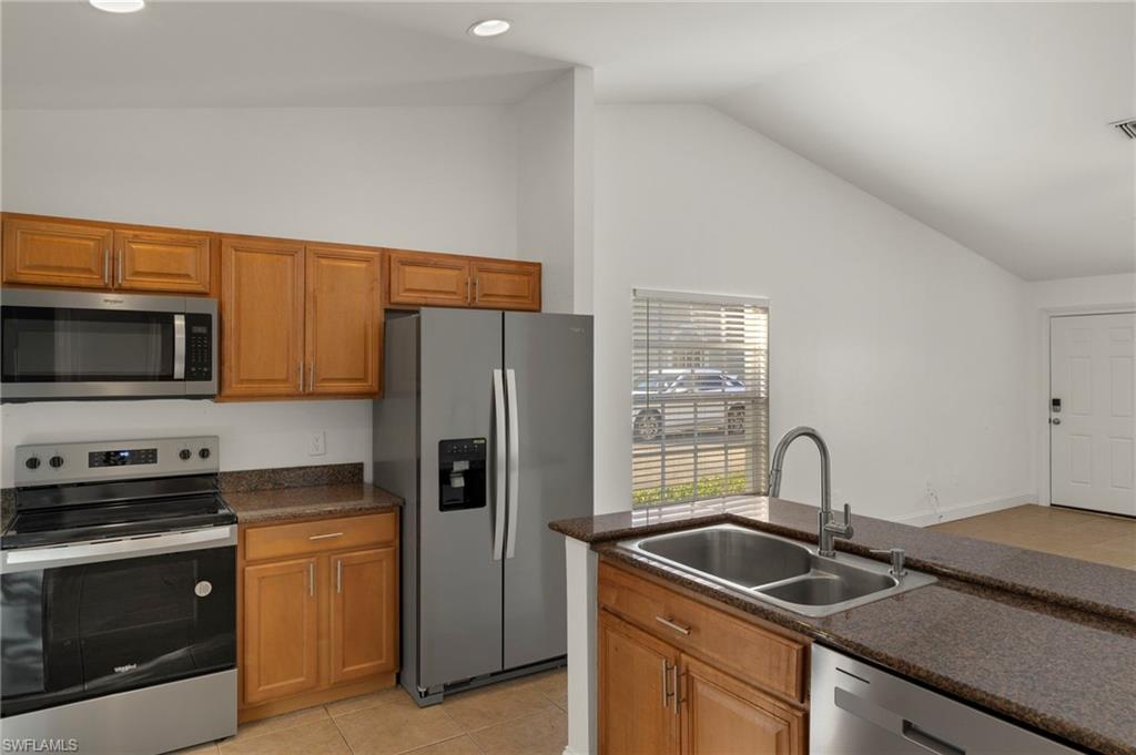 6254 Vista Garden Way A Property Photo 9
