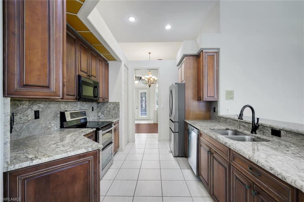 28476 Del Lago Way Property Photo 4