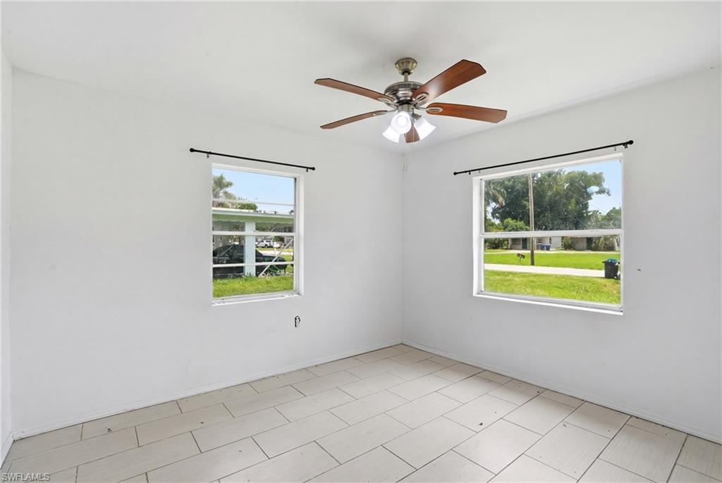 78 Victoria Dr Property Photo 12
