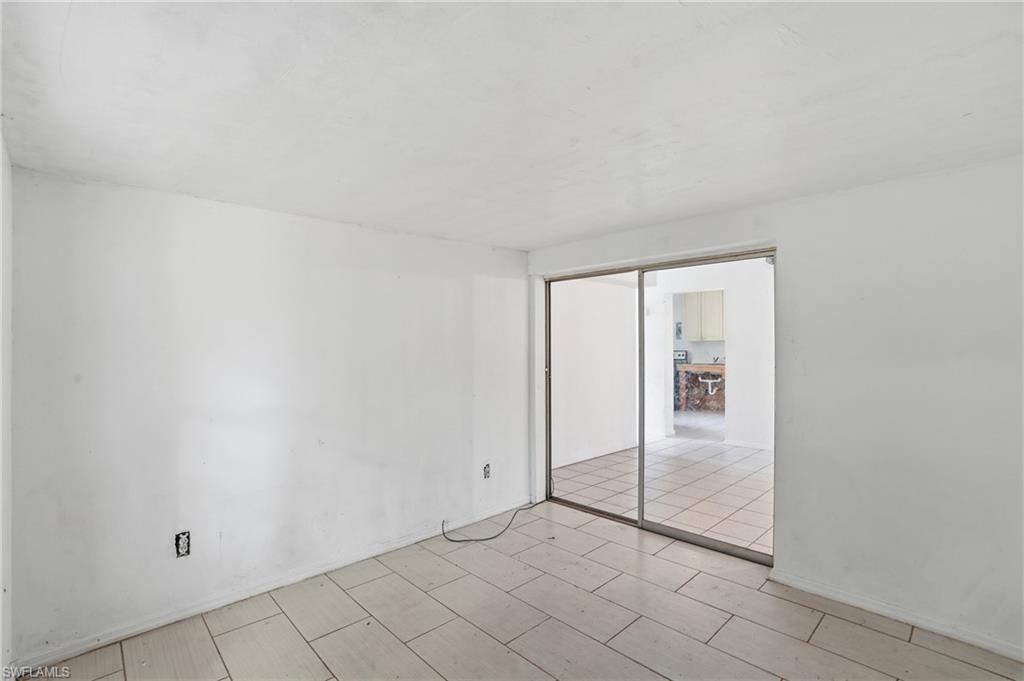 78 Victoria Dr Property Photo 17