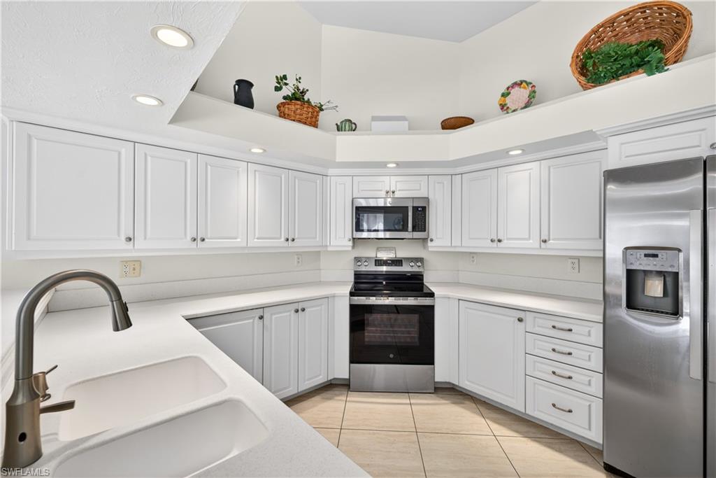 20210 Golden Panther Dr 1 Property Photo 4