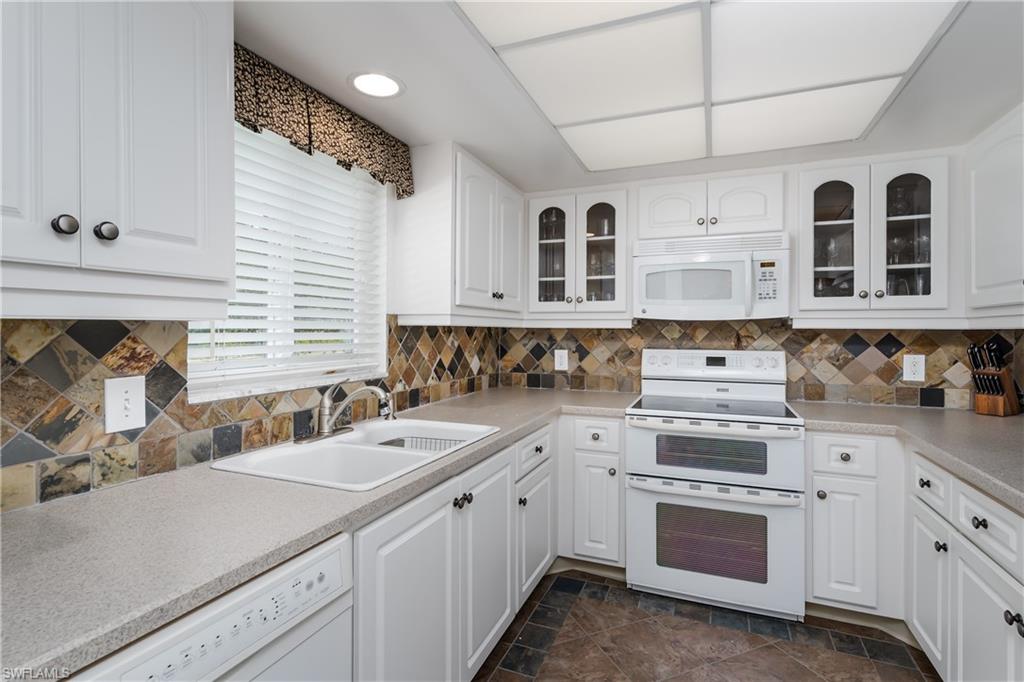 5515 Rattlesnake Hammock Rd 205 Property Photo 14