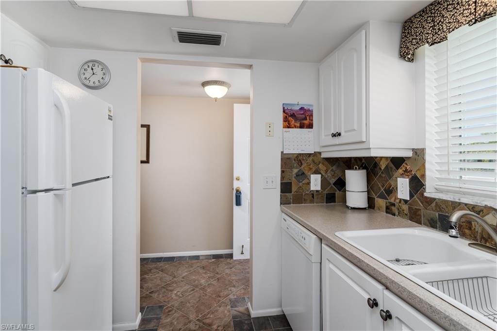 5515 Rattlesnake Hammock Rd 205 Property Photo 16
