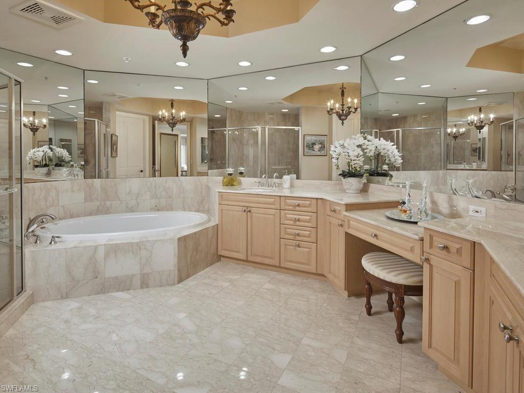 970 Cape Marco Dr 806 Property Photo 14