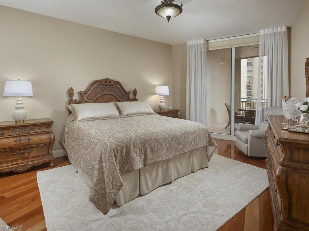 970 Cape Marco Dr 806 Property Photo 15