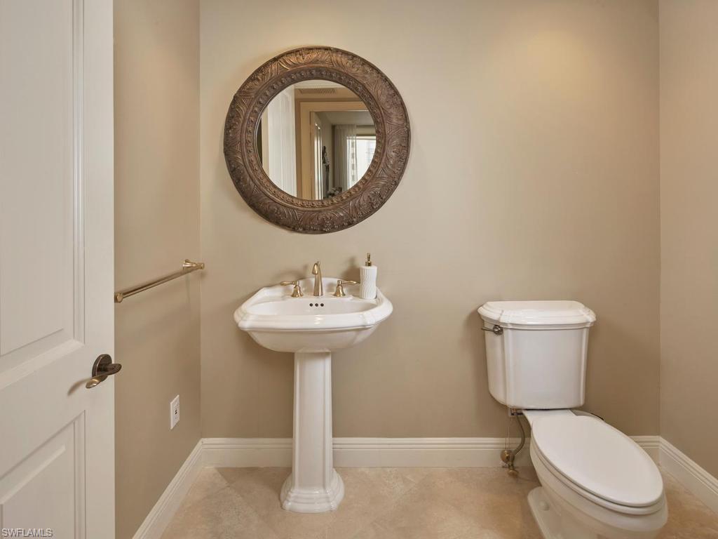 970 Cape Marco Dr 806 Property Photo 21