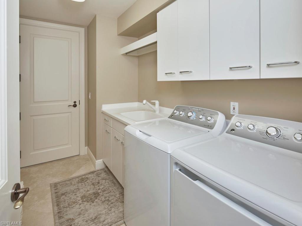 970 Cape Marco Dr 806 Property Photo 22