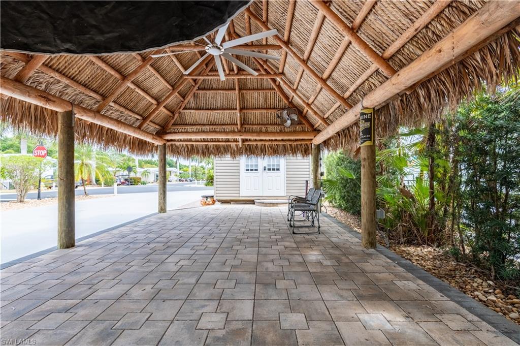 10200 Yellowtop Trl Property Photo 2
