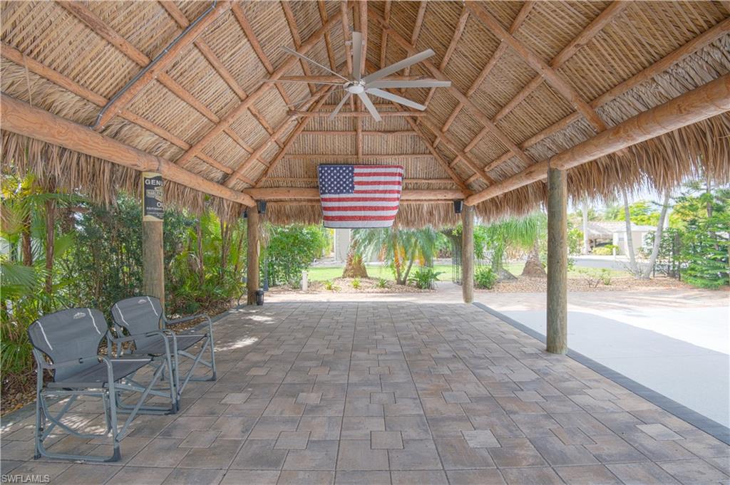 10200 Yellowtop Trl Property Photo 3