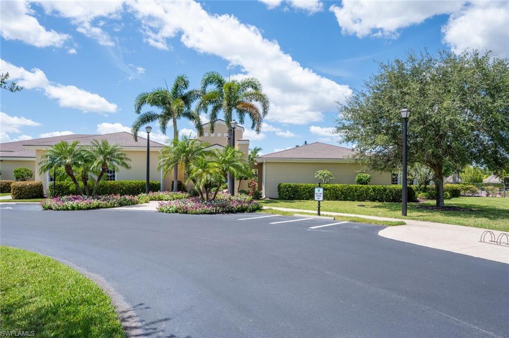 10200 Yellowtop Trl Property Photo 13