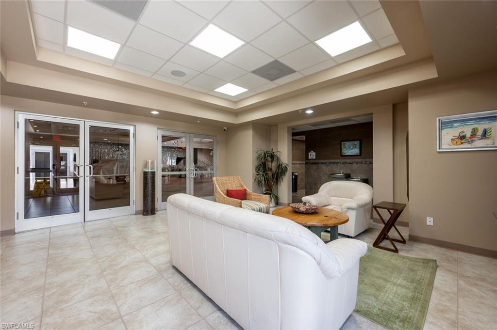10200 Yellowtop Trl Property Photo 18