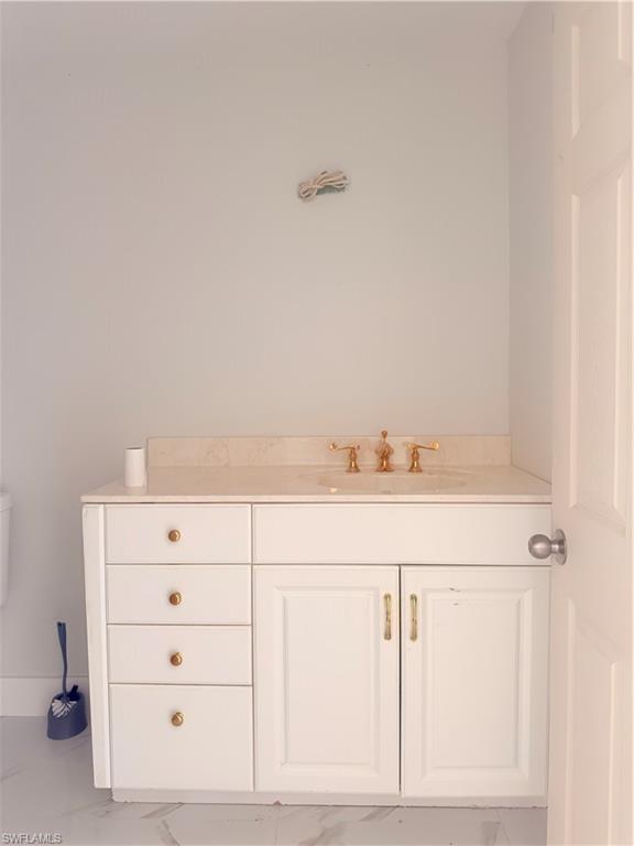 226015809 Property Photo 11