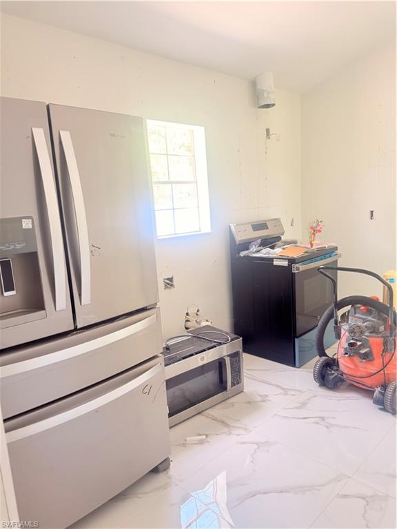 226015809 Property Photo 12