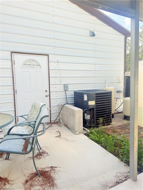 226015809 Property Photo 28