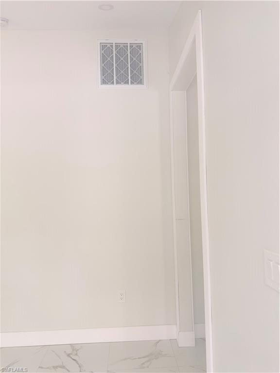 226015809 Property Photo 32