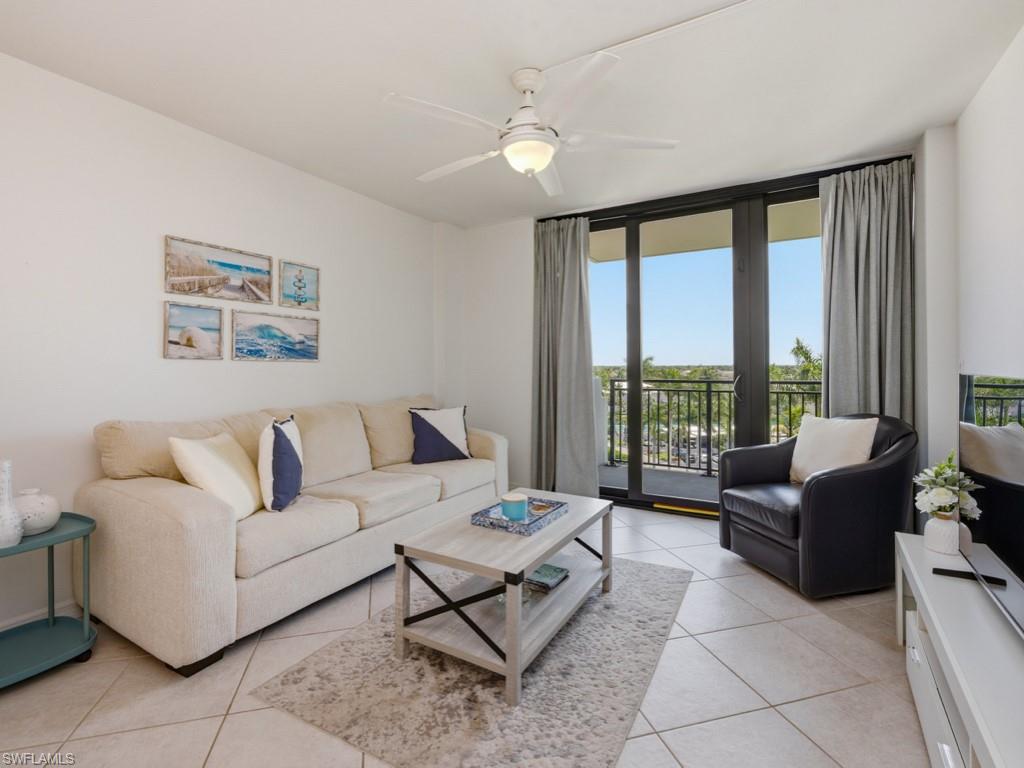 180 Seaview Ct 706 Property Photo 5