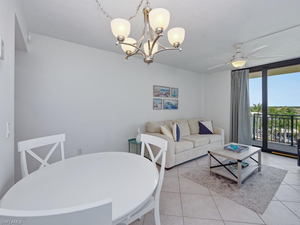 180 Seaview Ct 706 Property Photo 8