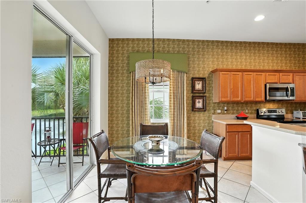 10080 Valiant Ct 202 Property Photo 9