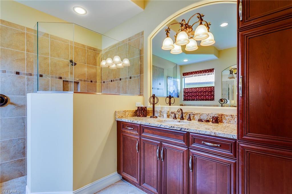 7771 Cottesmore Dr Property Photo 24