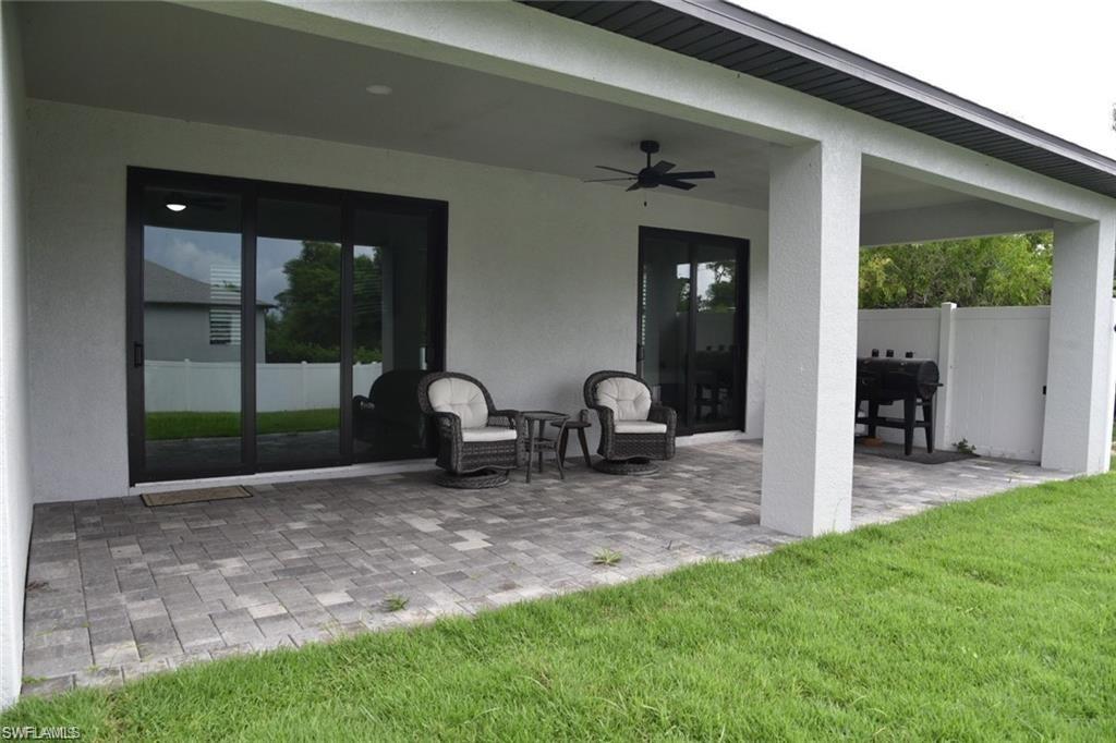 4666 Villa Capri Ln Property Photo 4