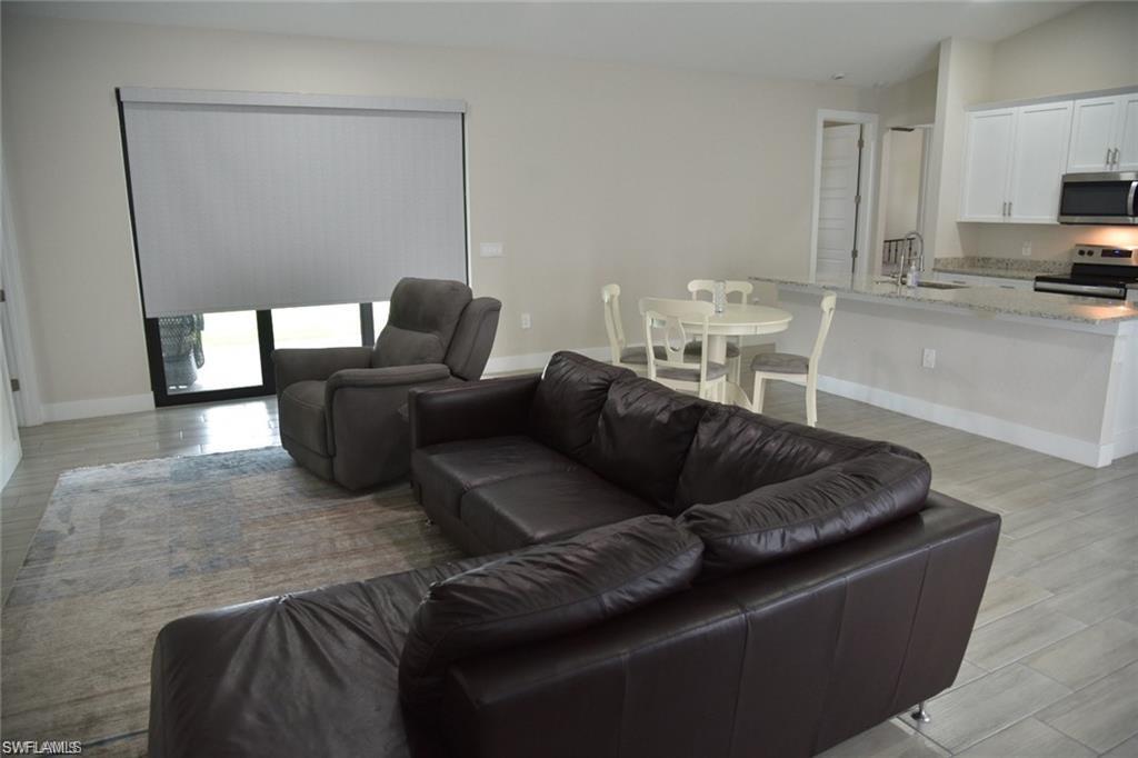 4666 Villa Capri Ln Property Photo 23