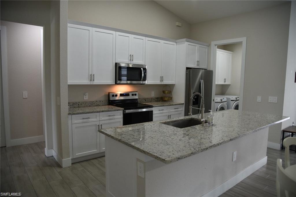 4666 Villa Capri Ln Property Photo 28