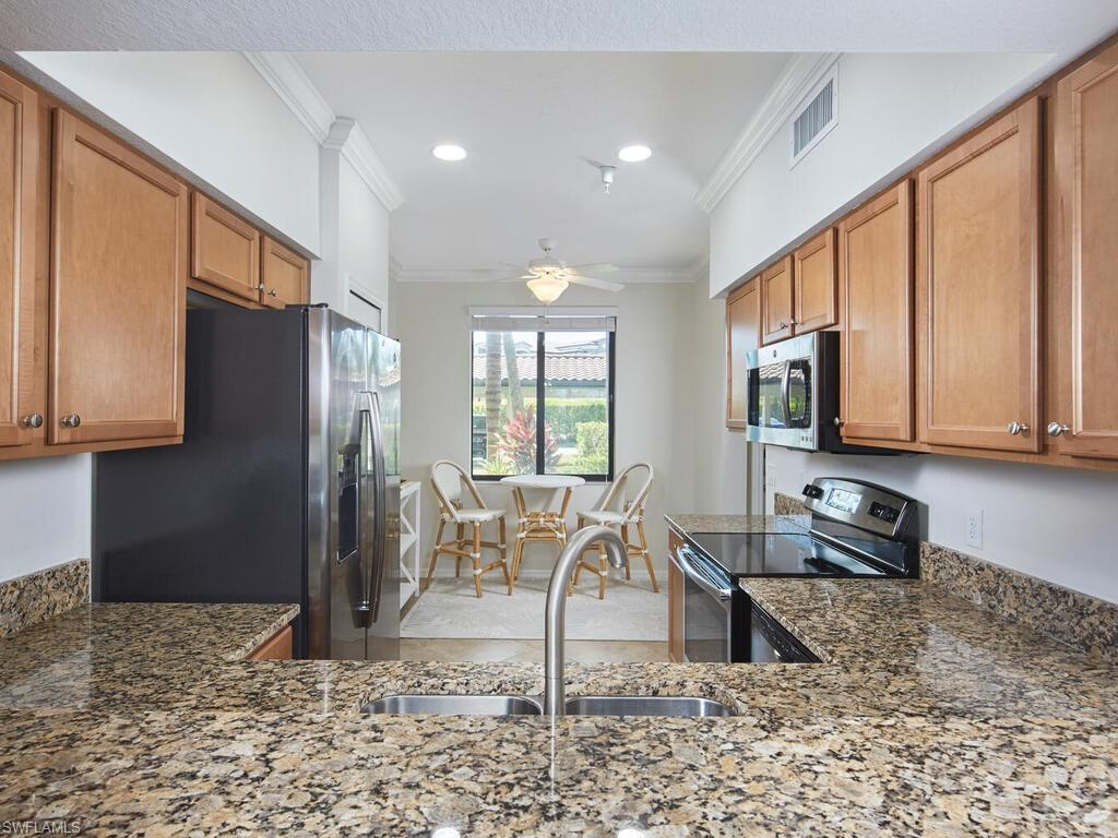 9816 Giaveno Cir 1315 Property Photo 6