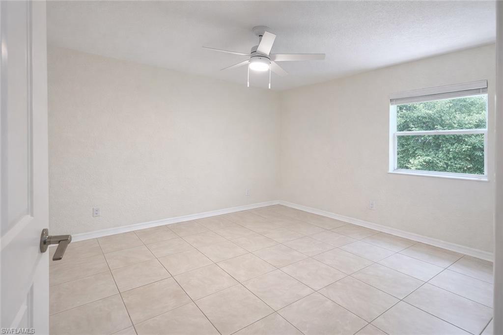 4625 Bayshore Dr D1 Property Photo 8