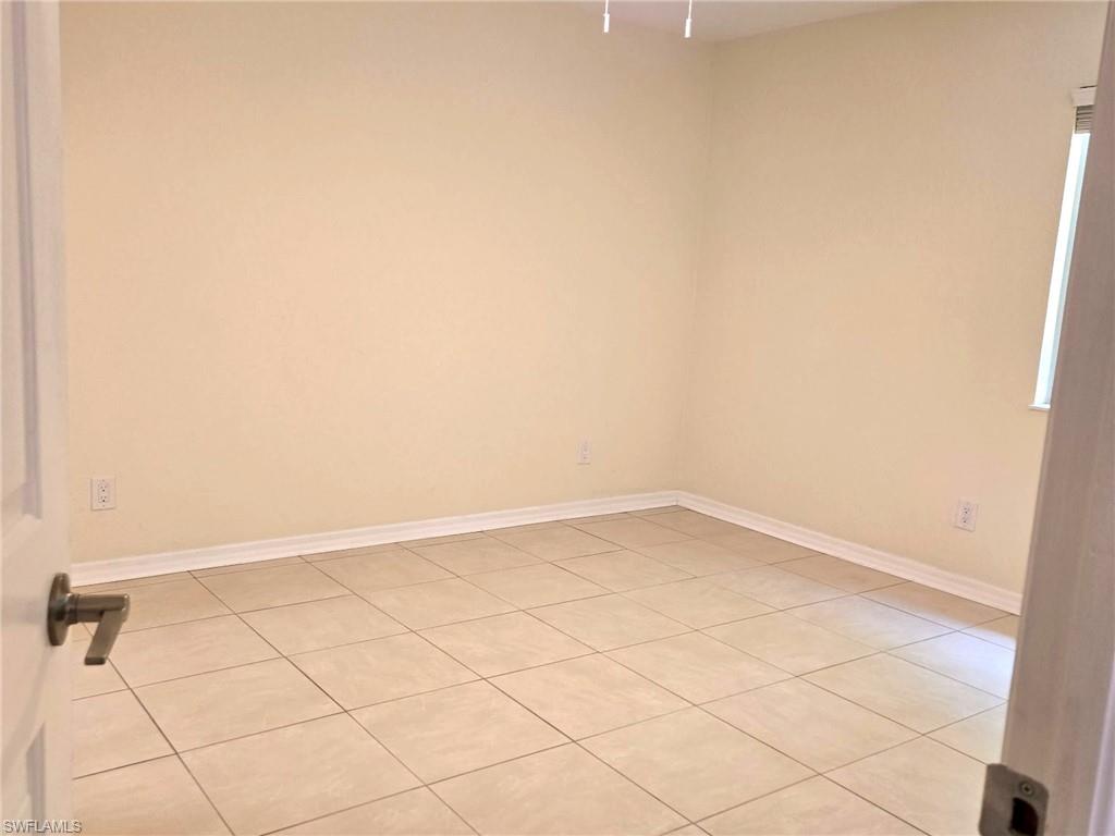 4625 Bayshore Dr D1 Property Photo 12