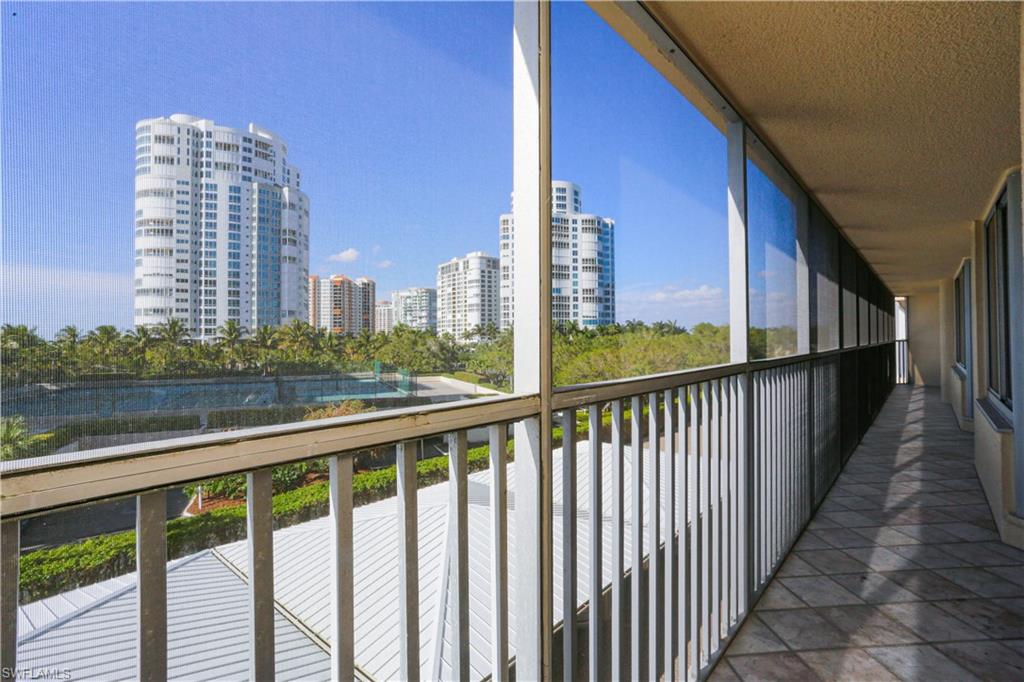 4041 Gulf Shore Blvd N 305 Property Photo 27