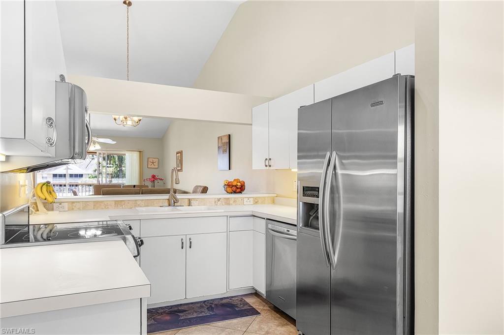 186 Pebble Shores Dr 201 Property Photo 4