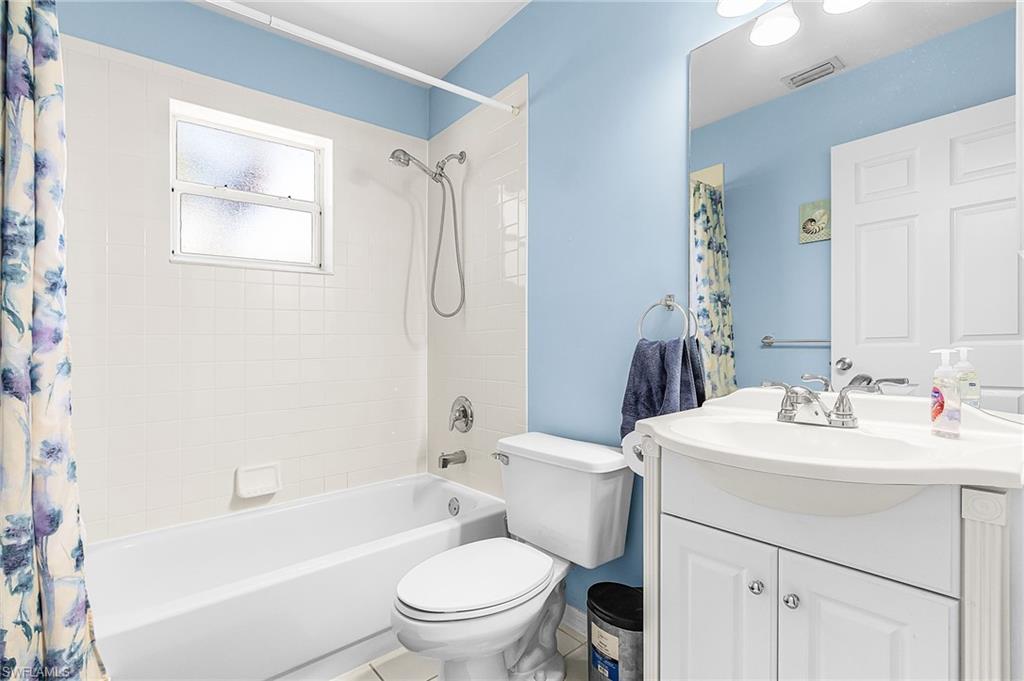 186 Pebble Shores Dr 201 Property Photo 12