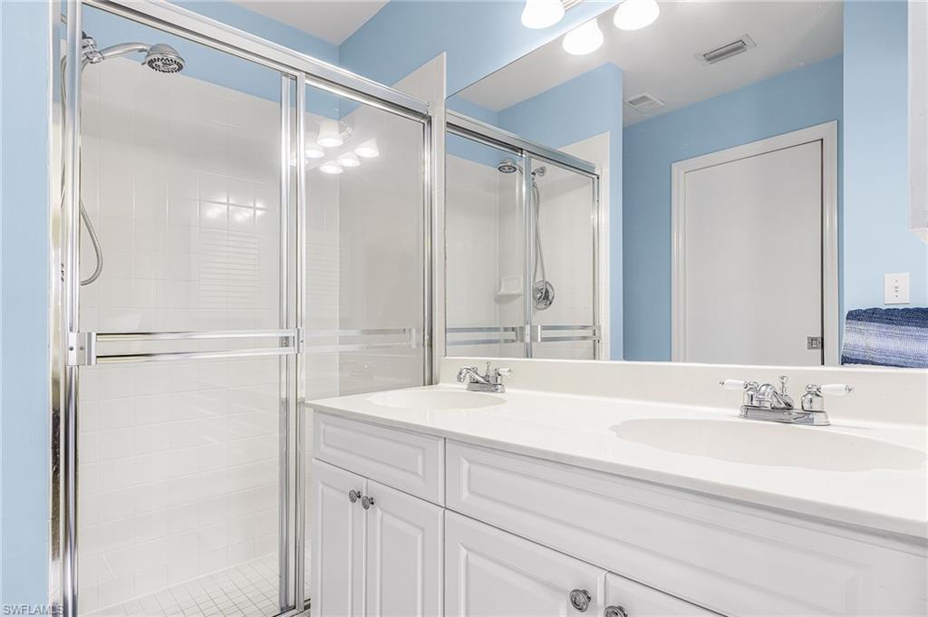 186 Pebble Shores Dr 201 Property Photo 16