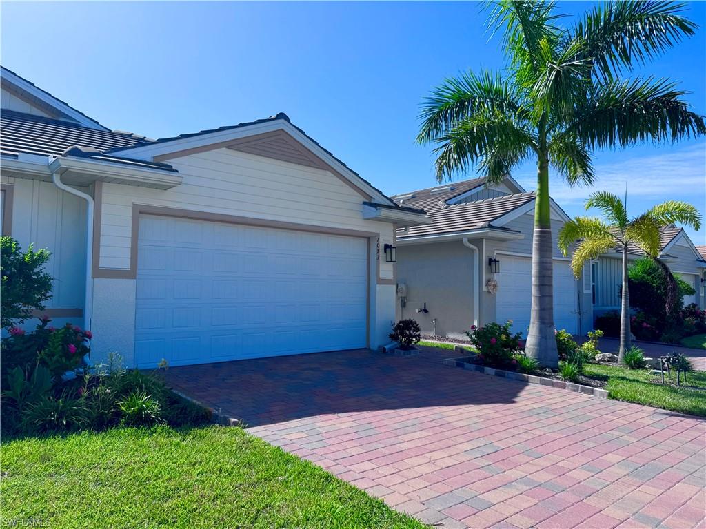 1073 Tranquil Brook Dr Property Photo 1