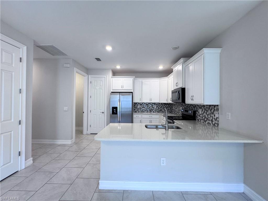 1073 Tranquil Brook Dr Property Photo 4