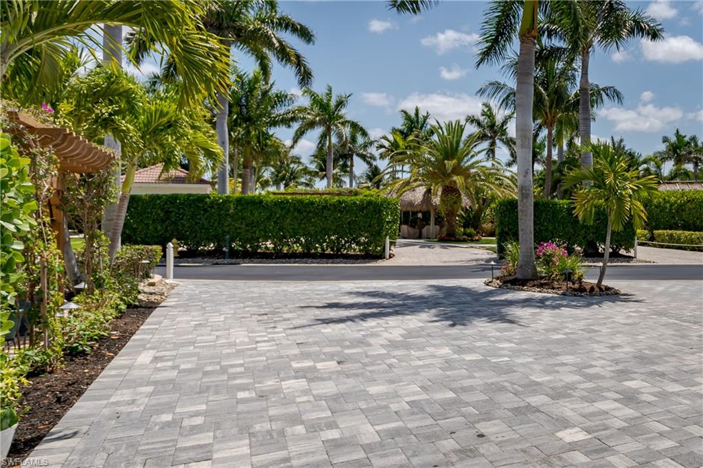 13617 Snapper Ln Property Photo 14