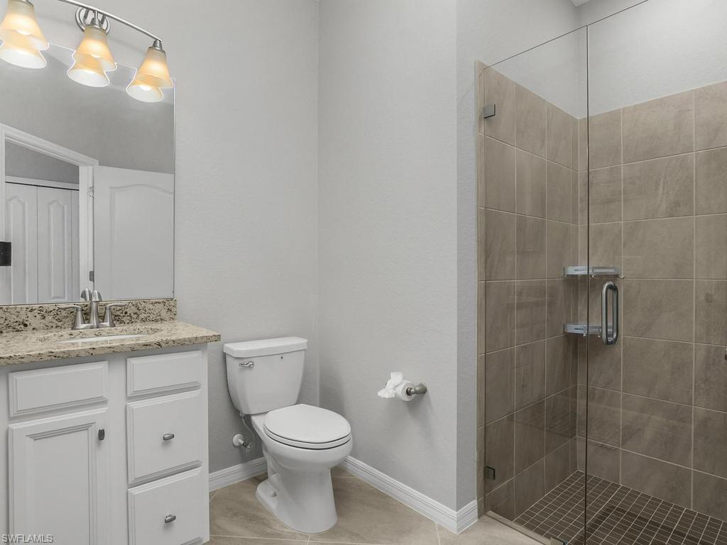 17575 Kinzie Ln Property Photo 20