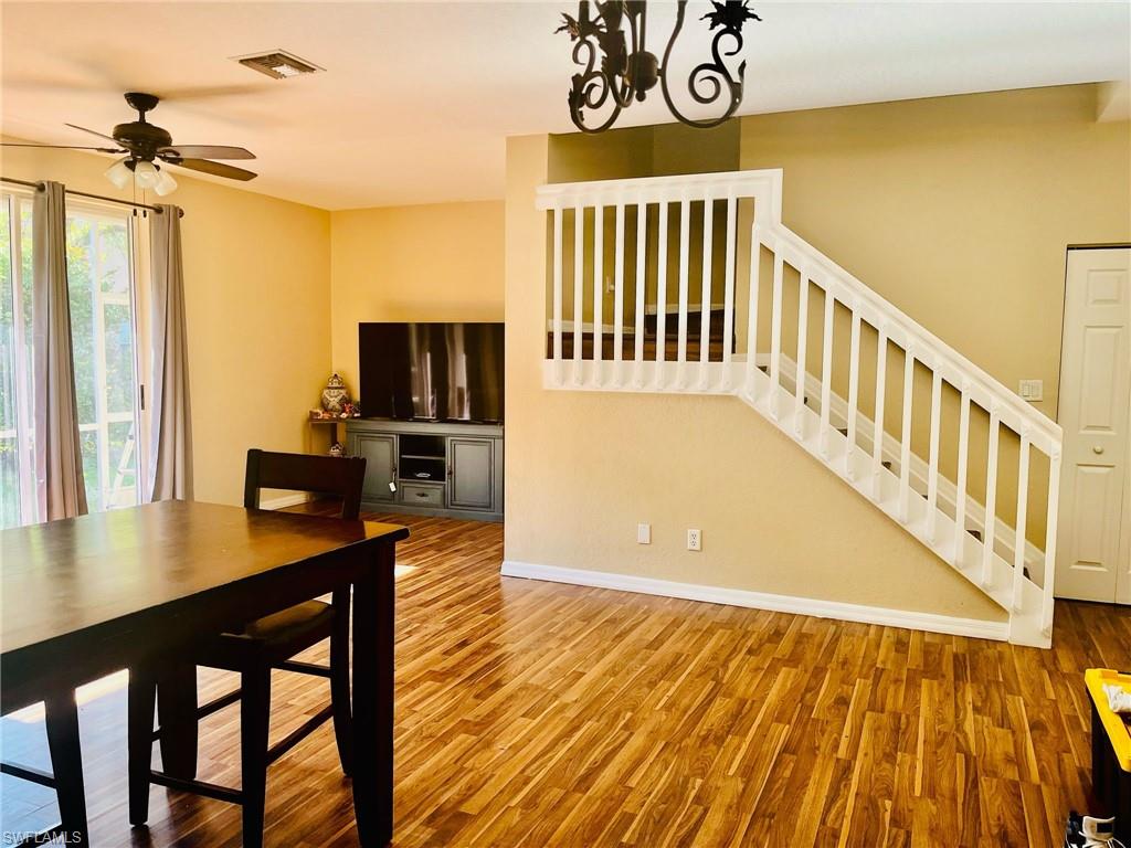 9620 Roundstone Cir Property Photo 11
