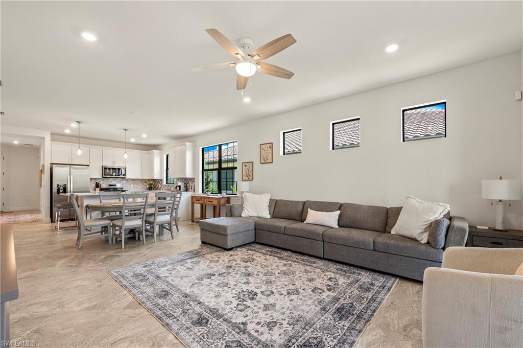 17434 Caravita Ln Property Photo 10