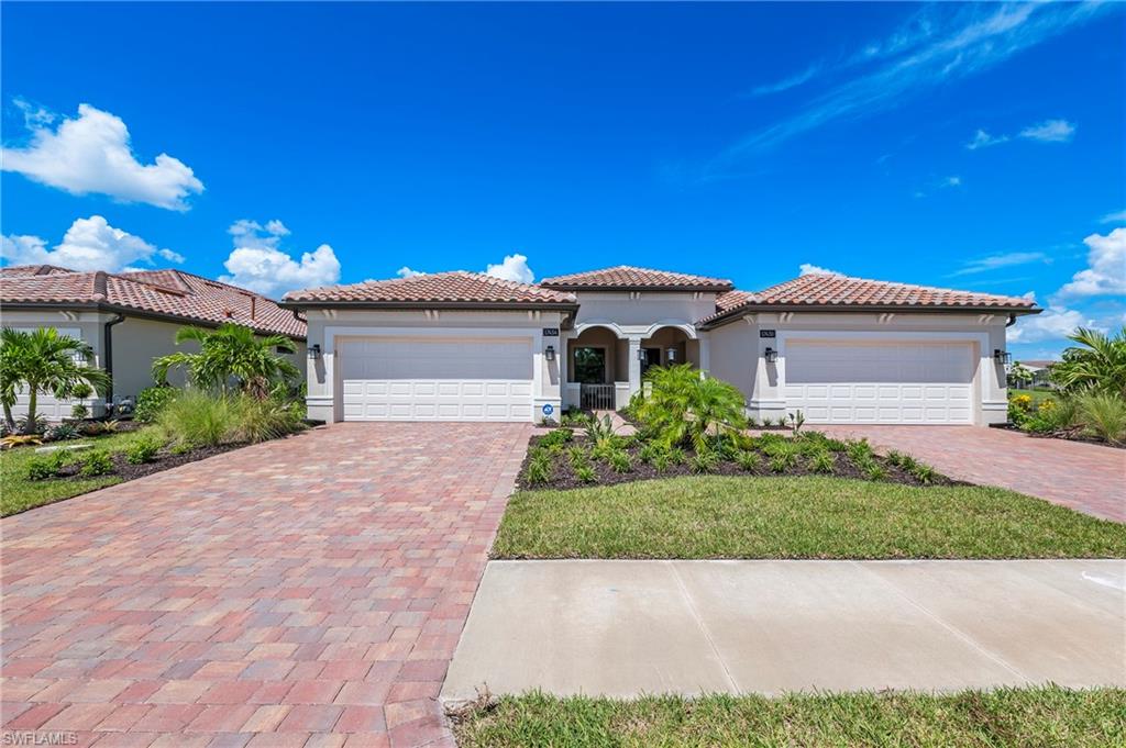 17434 Caravita Ln Property Photo 28
