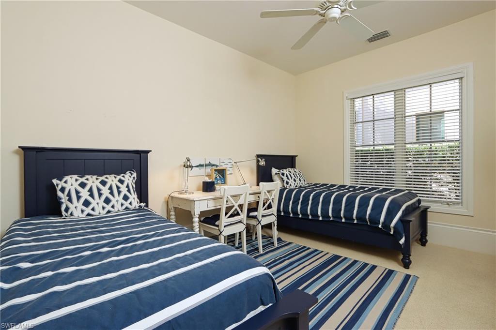 9799 Bay Property Photo 15