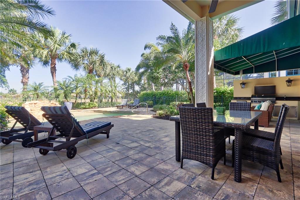 9799 Bay Property Photo 21